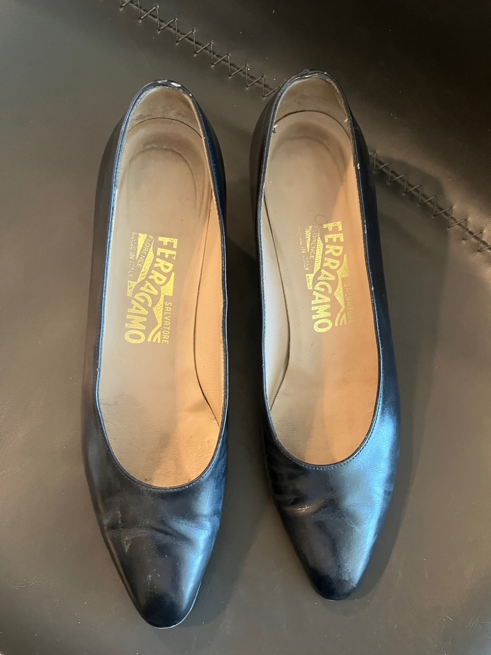 Salvatore Ferragamo Black Pointed Leather Pumps